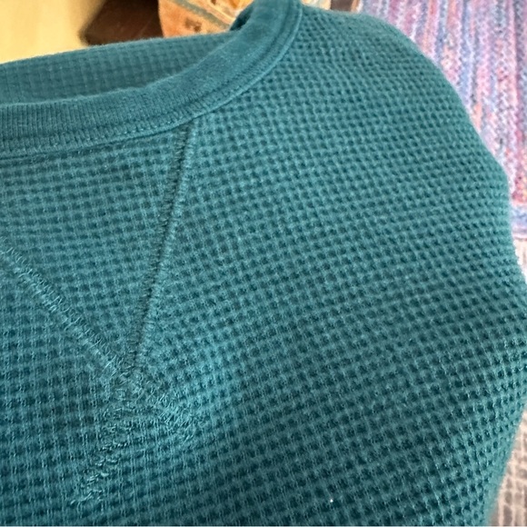 Lands End thermal crewneck Men's size L 42-44 - Picture 7 of 9